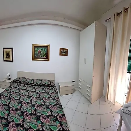 A Casa Di Guido Bed & Breakfast Naples